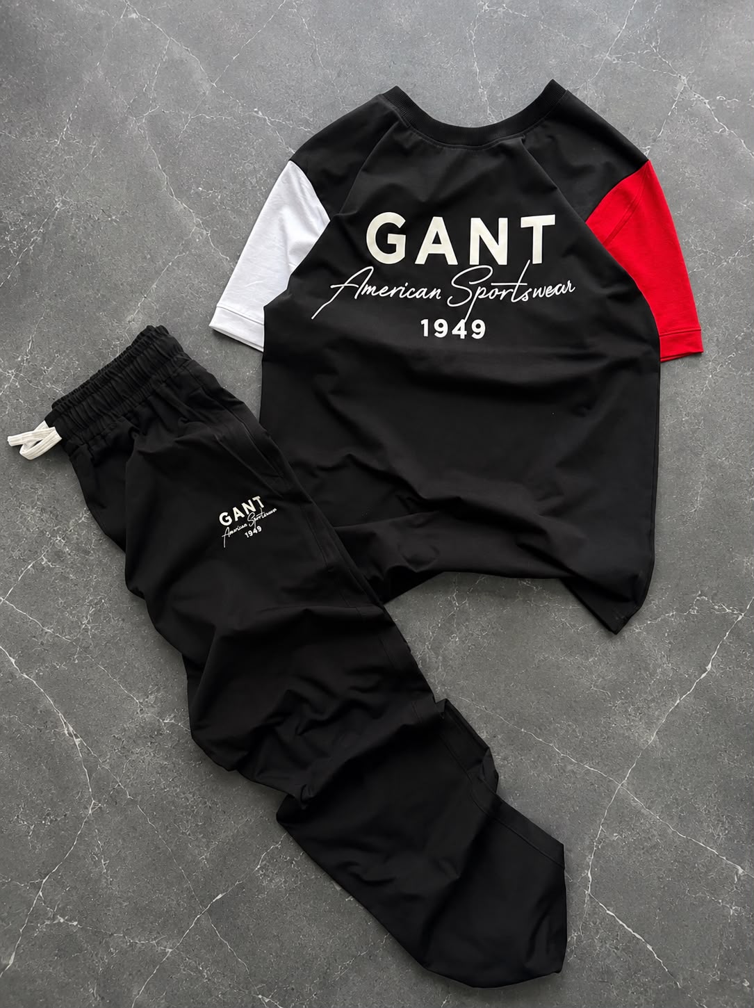 GANT 1949 Sportswear Tracksuit Set (Midnight Black Edition)